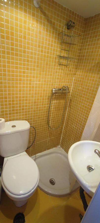Mini Loft En Calle Amparo Madrid Exterior foto